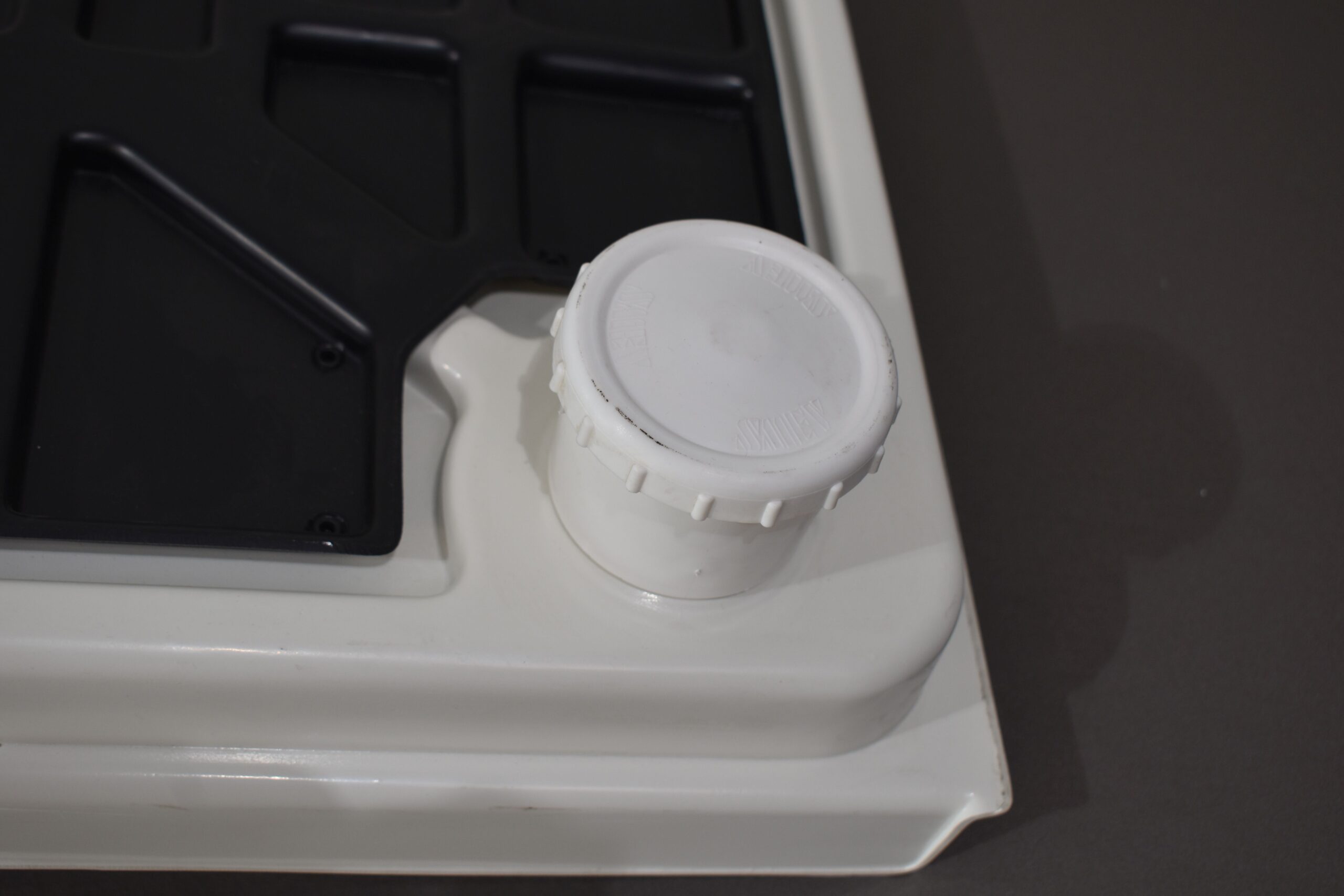 Eura Mobil Duschtasse / Duschwanne weiß – Bild 13