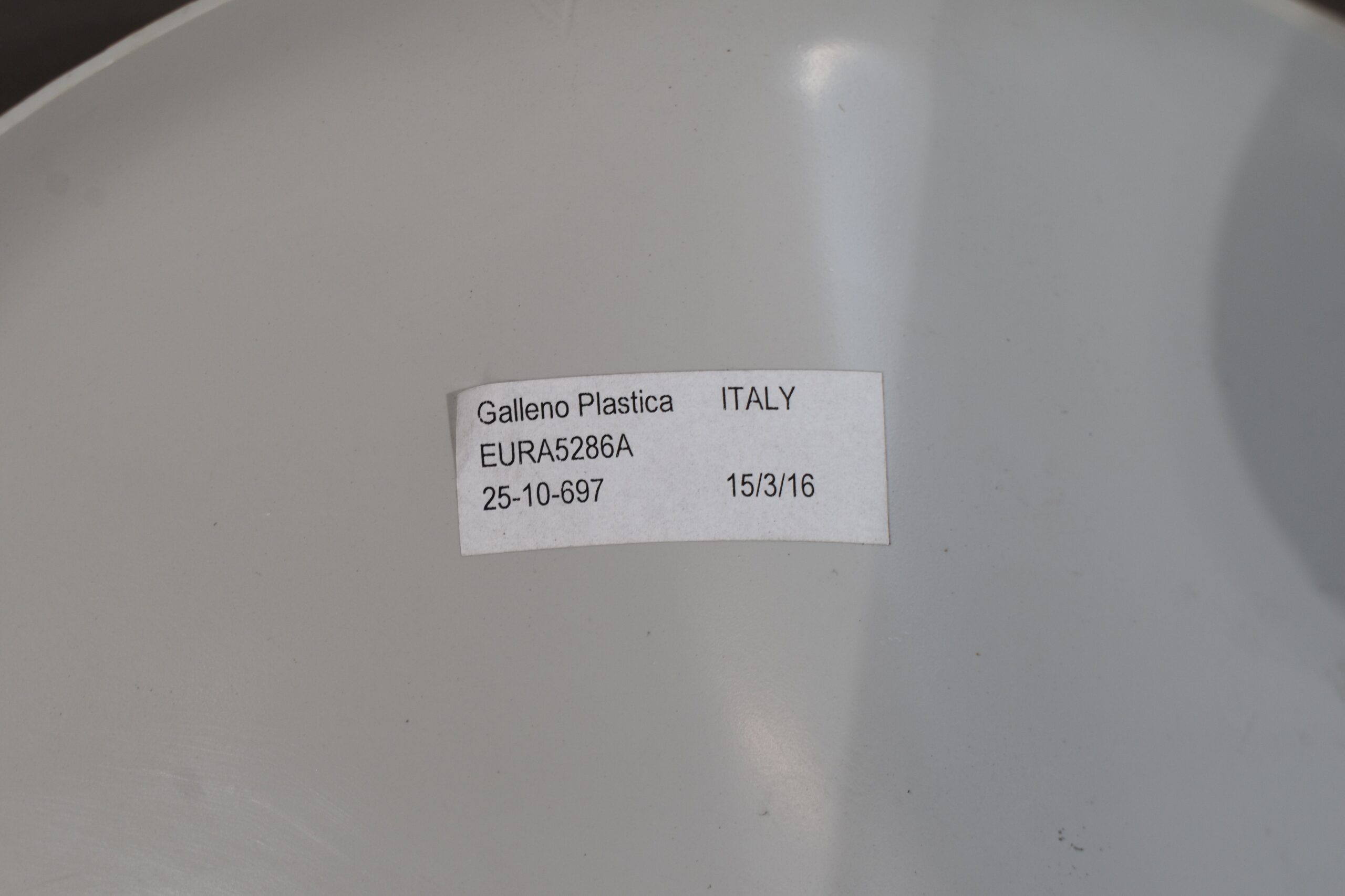 Eura Mobil Heckleuchtenträger – Bild 16