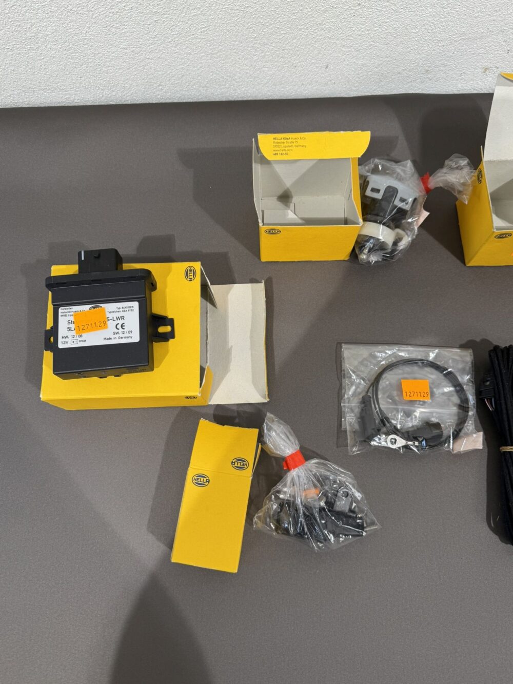 Hella 8XX010315001 Universal ALWR Leuchtweitenregulierung Nachrüst Set – Bild 2