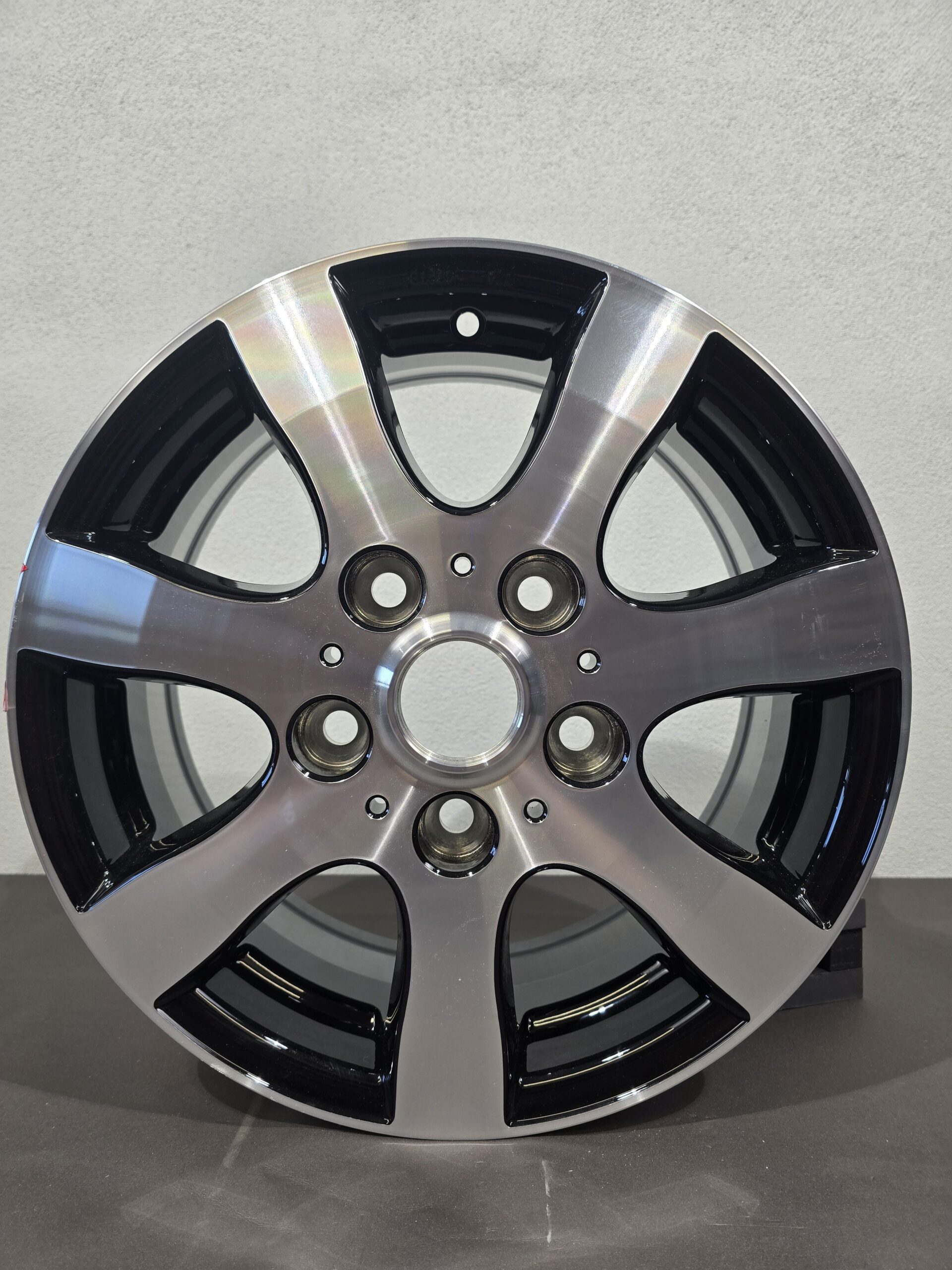 Tomason Alufelge schwarz/ silber, 6,5 J X 16 H2 – Bild 5