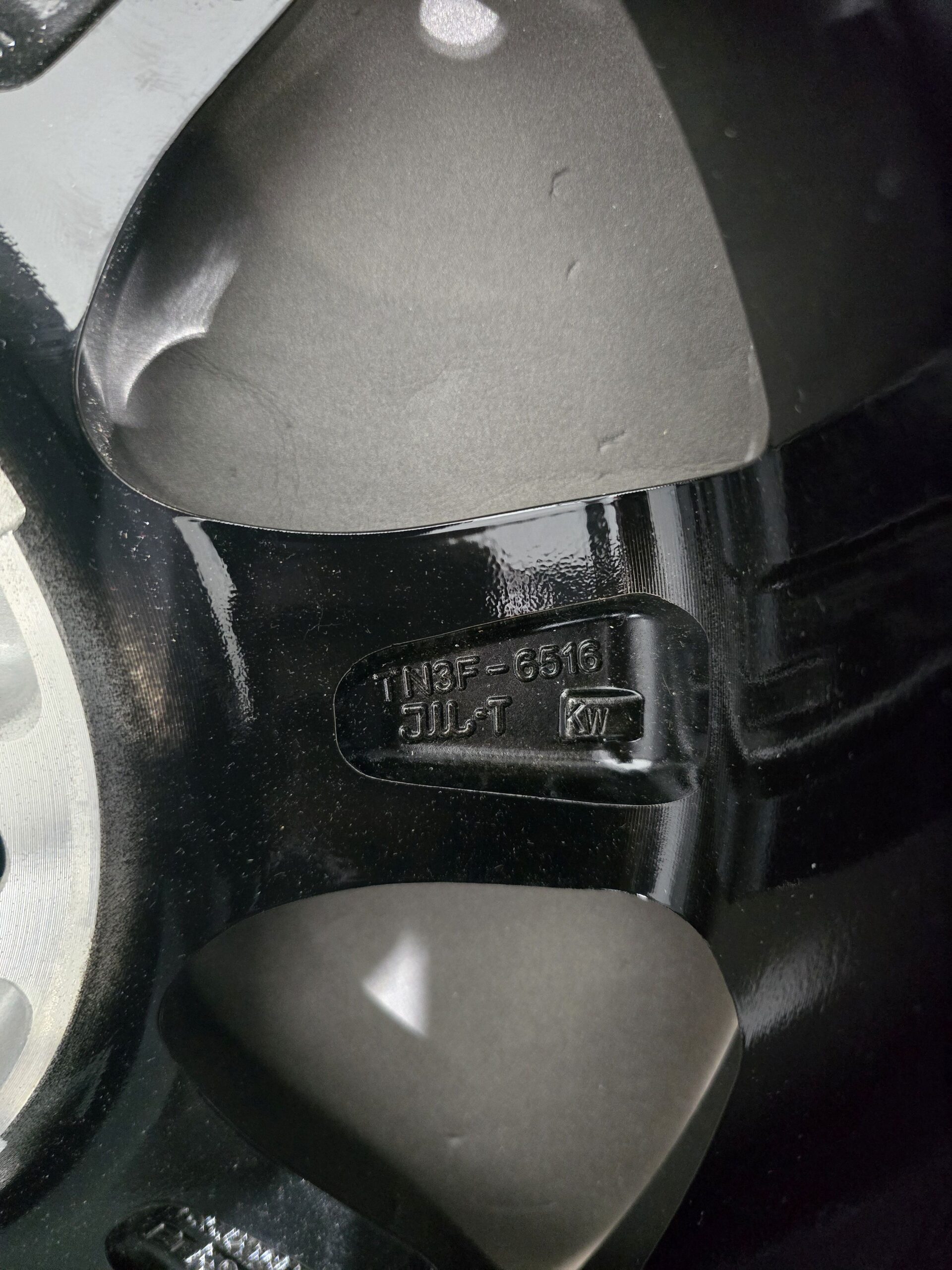 Tomason Alufelge schwarz/ silber, 6,5 JX16 H2 – Bild 4