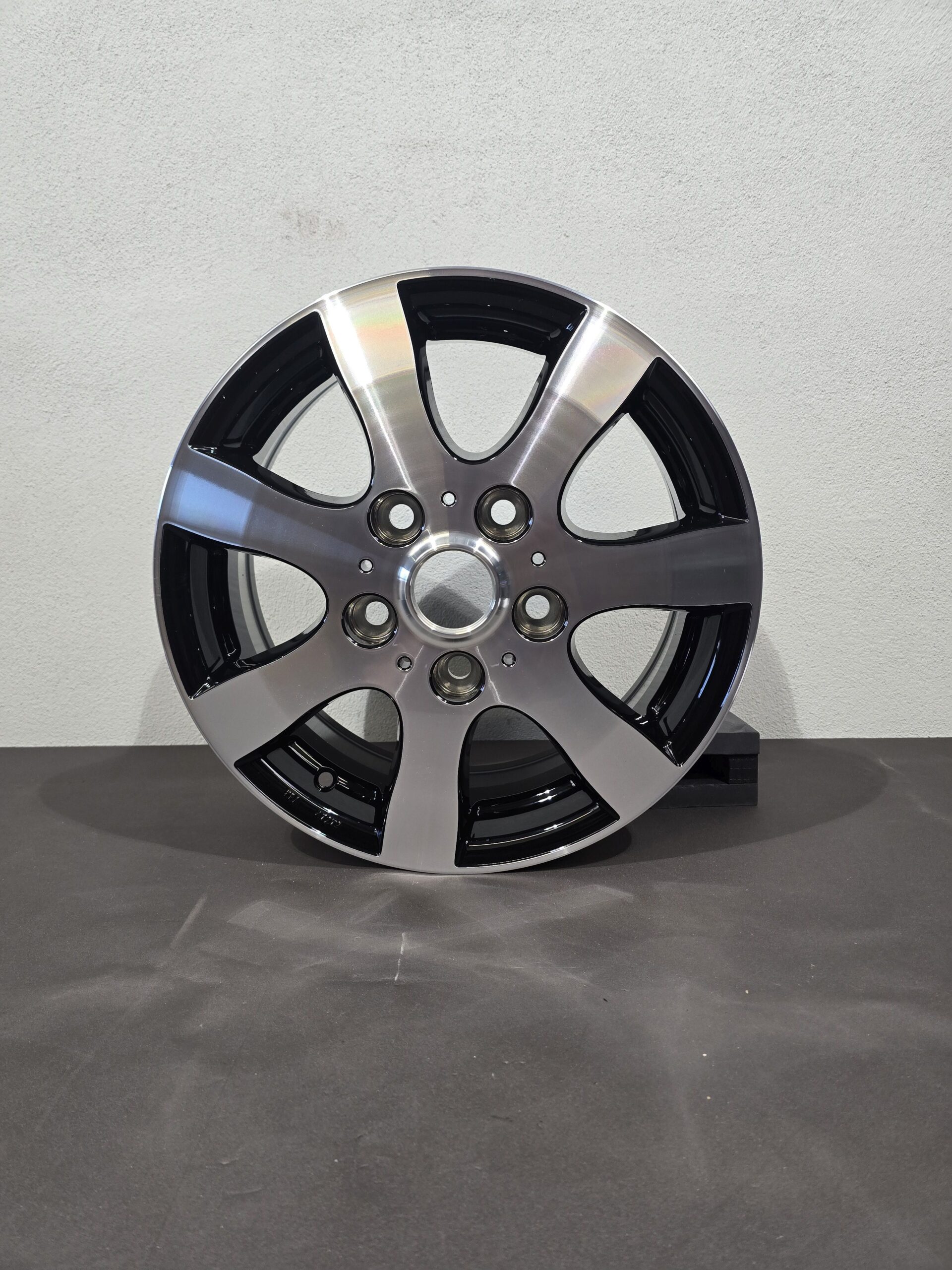 Tomason Alufelge schwarz/ silber, 6,5 JX16 H2