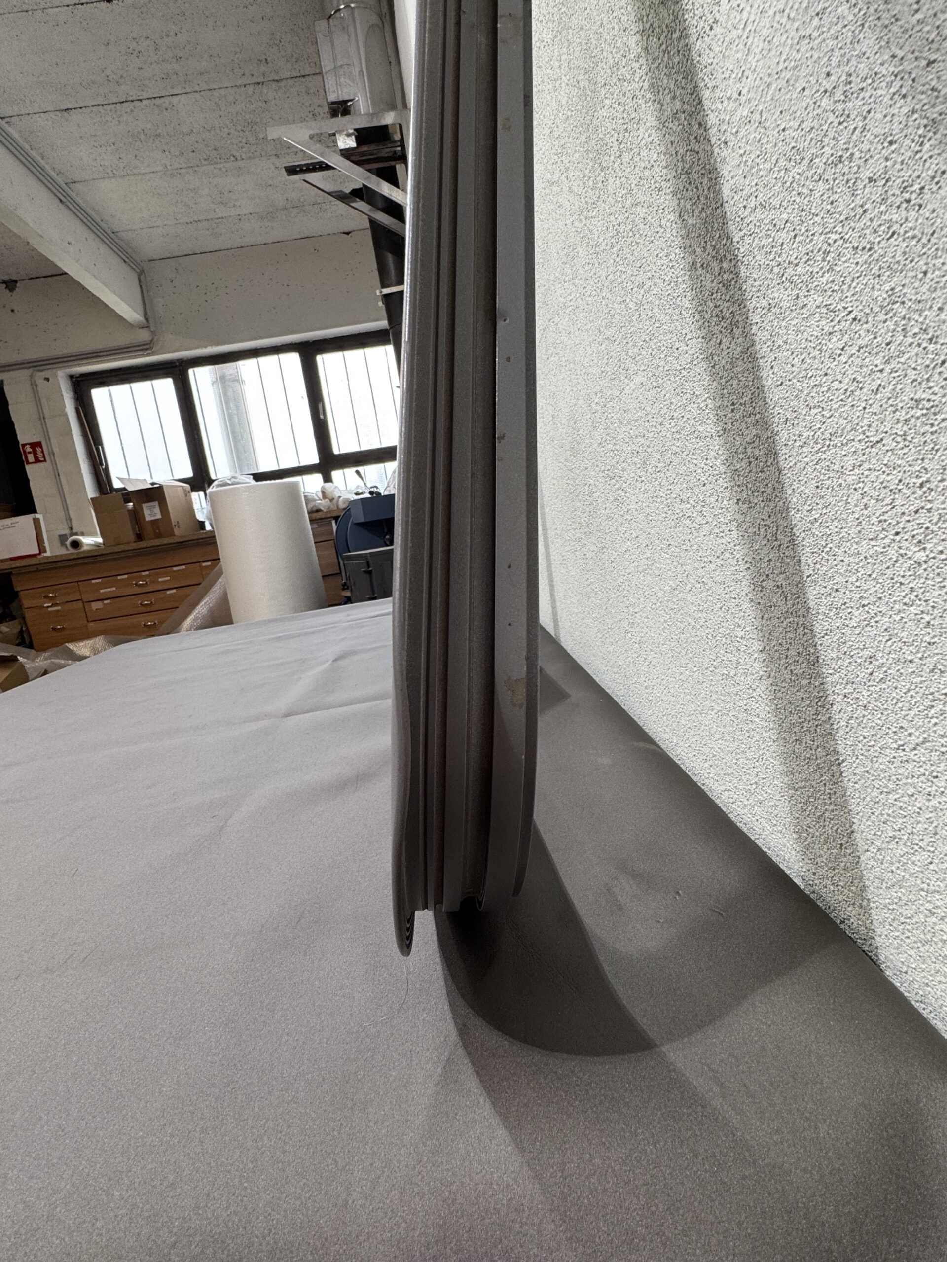 Mekuwa Schiebefenster Beifahrerseite grau 43-R001410 – Bild 11