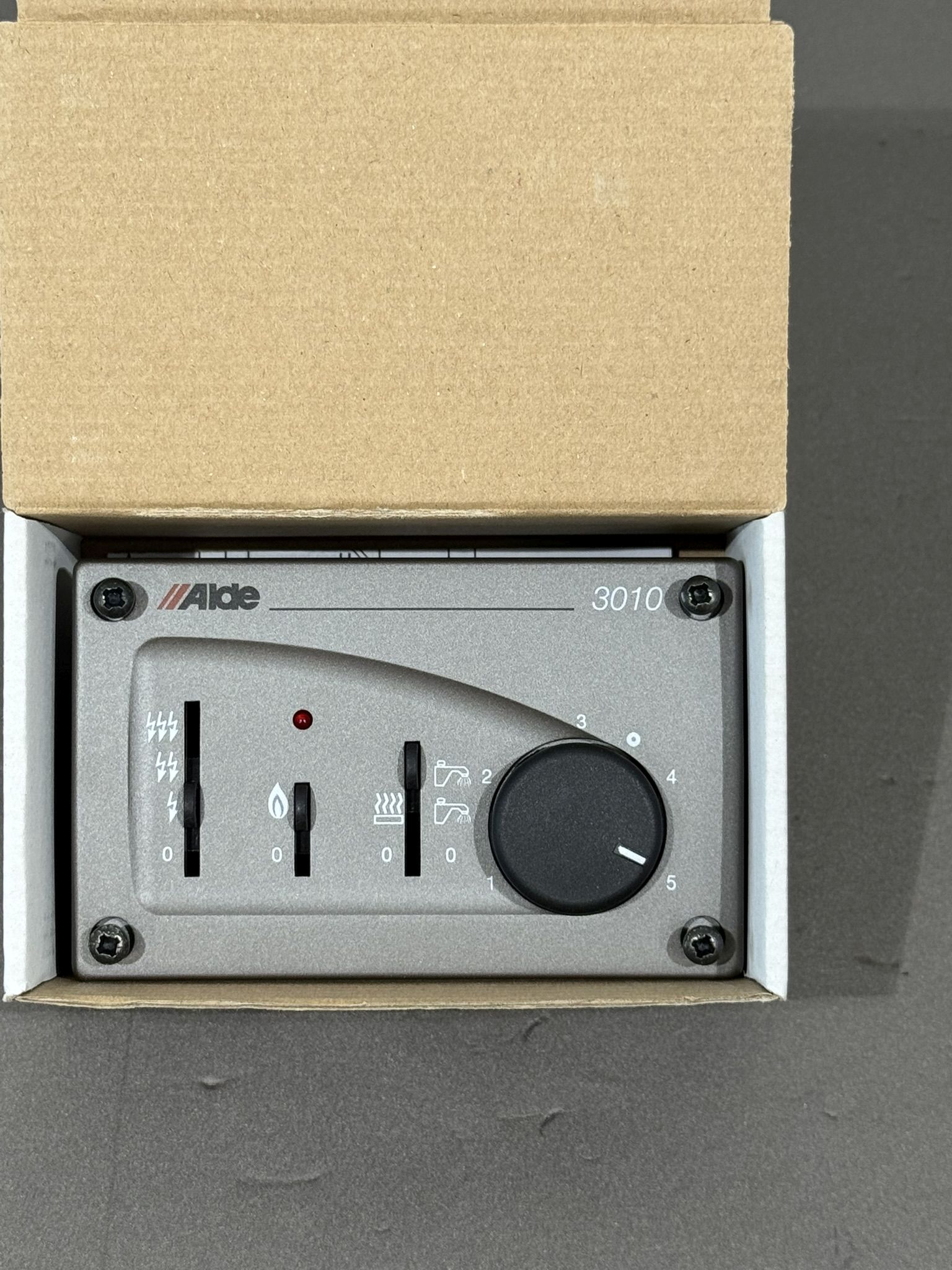 Alde 3010 Bedienteil – Bild 4