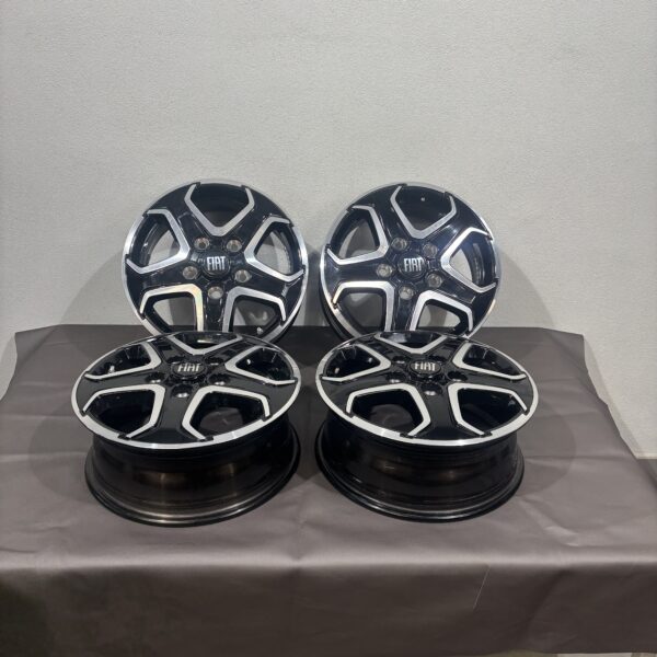 Fiat Alufelgensatz 16" 6.0J x 16H2 ET 68 / 12022M16