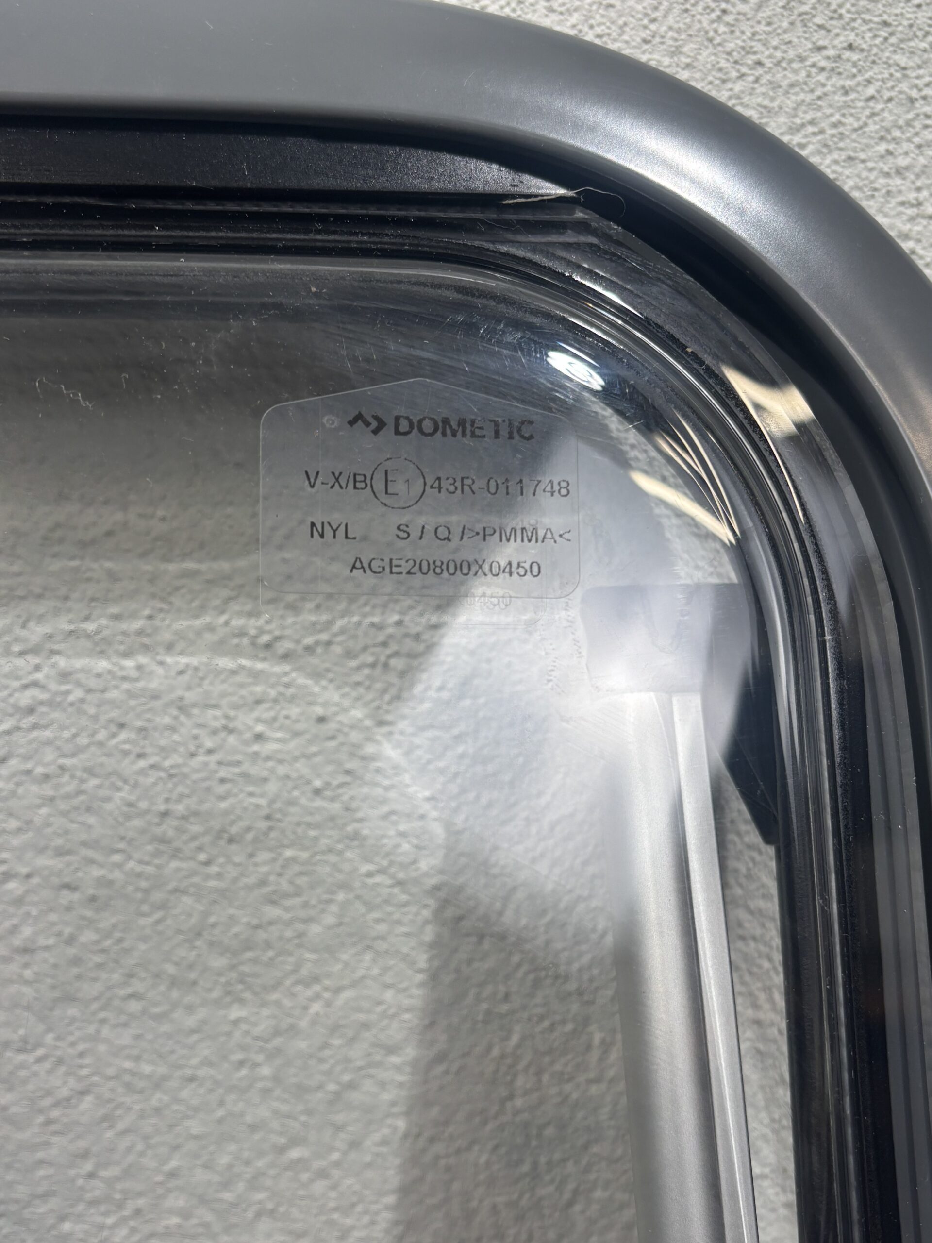 Dometic S7 Z Ausstellfenster 800x450mm – Bild 3