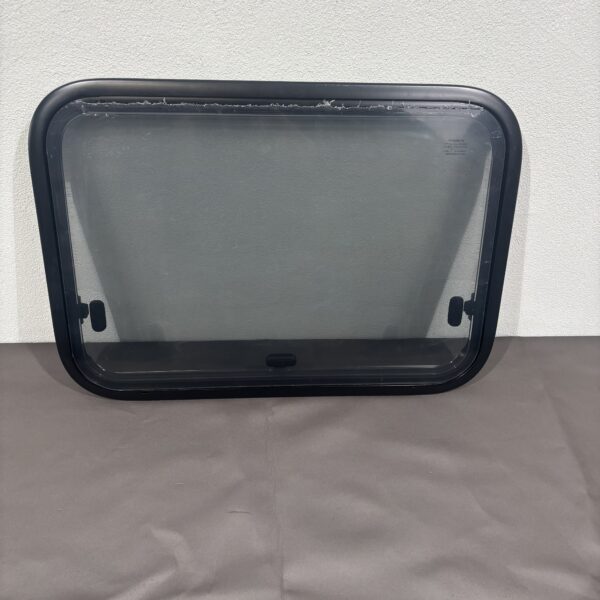 Alternative view of Dometic S7 P Ausstellfenster 650x450mm