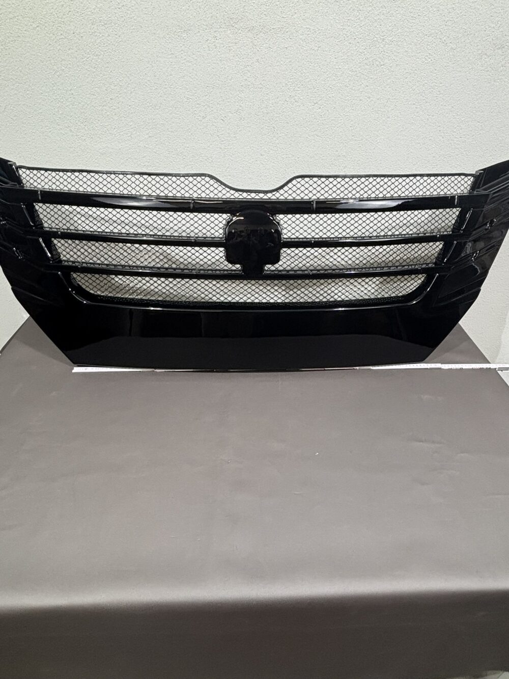 Niesmann+Bischoff Kühlergrill NB40 – Bild 3