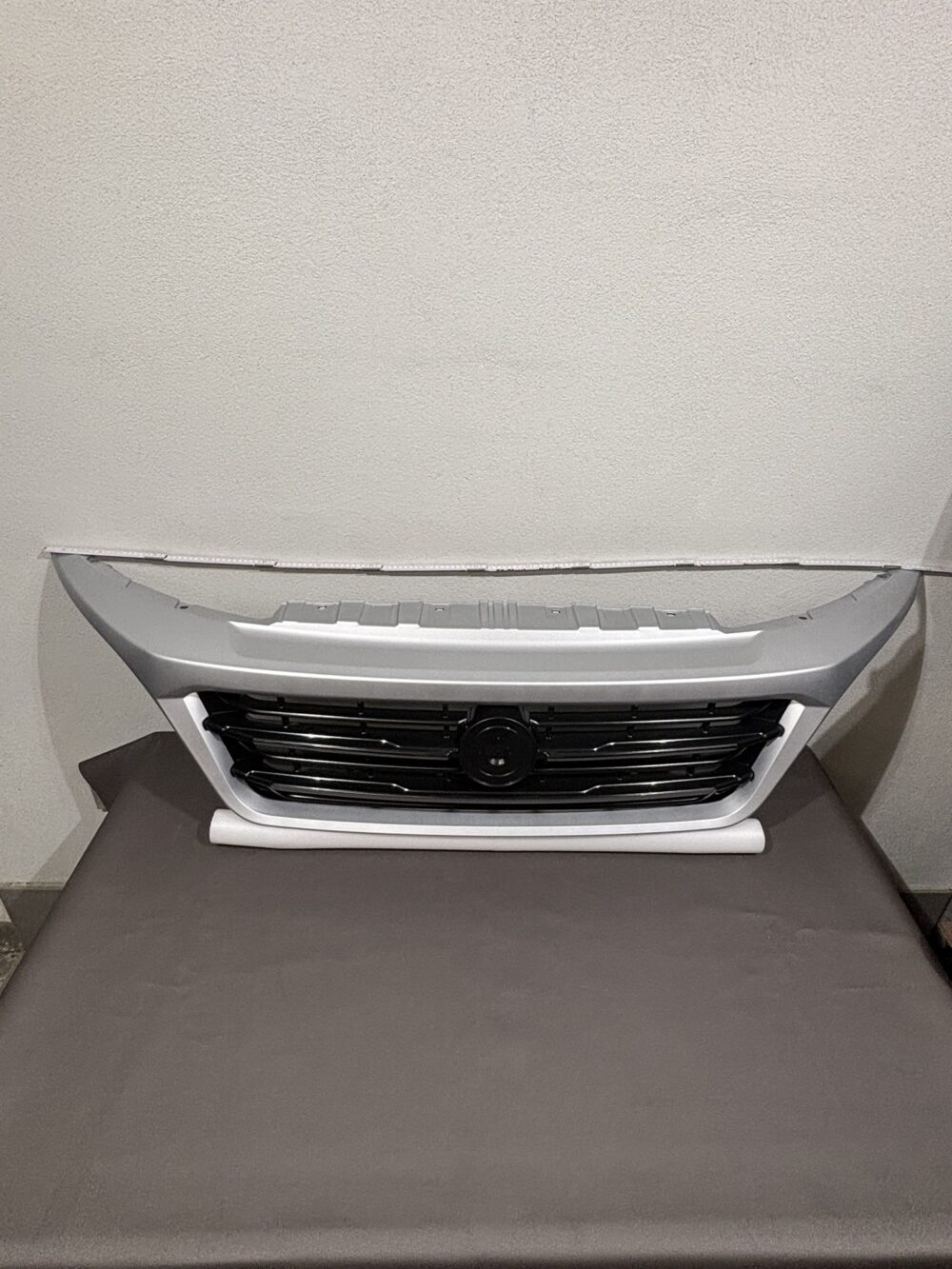 Niesmann+Bischoff Kühlergrill – Bild 6