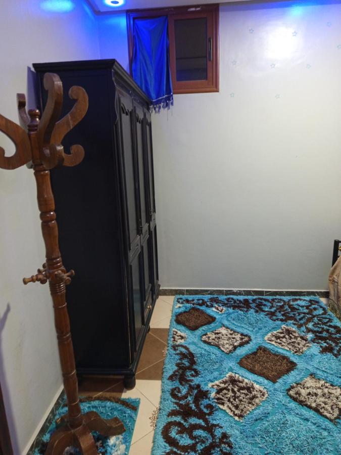 Kenzi Farah - Billede 4