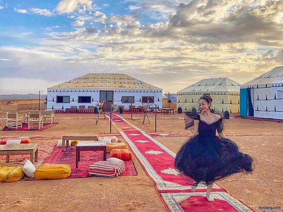 Sahara Luxury Camp - 1