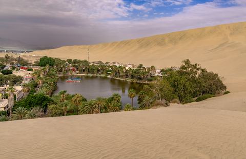 Oasen Huacachina ved Ica