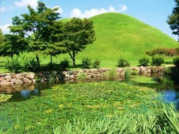 Gyeongju by Kyle Magnuson