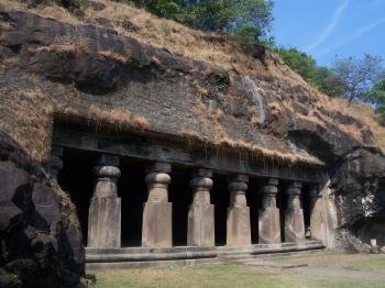 Elephanta Caves by Ian Cade