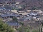 Hahoe and Yangdong by Thibault Magnien