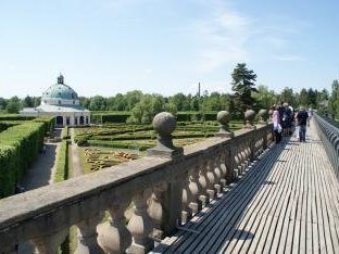 Gardens and Castle at Kromeríz by Hubert