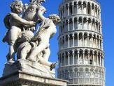 Piazza del Duomo (Pisa) by Clyde