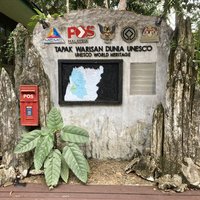 Plaque of Gunung Mulu