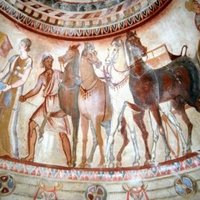 Thracian tomb of Kazanlak by Solivagant