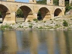 Pont du Gard by Hubert
