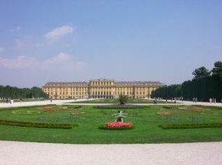 Schönbrunn by Ian Cade