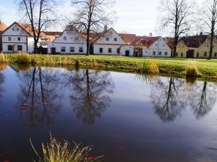 Holasovice by Hubert