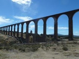 Aqueduct of Padre Tembleque by Ian Cade