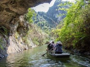 Trang An by Michael Turtle