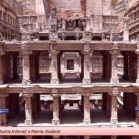 Rani-ki-Vav by Stanislaw Warwas