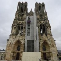 Reims by Jarek Pokrzywnicki