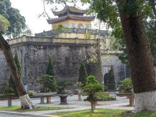 Thang Long by Michael Turtle