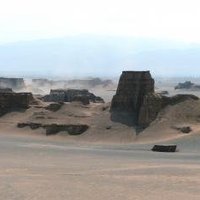 Lut Desert by Solivagant