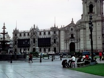 Lima by Solivagant