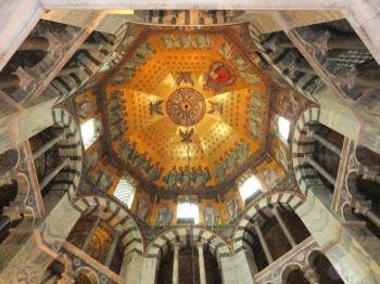 Aachen Cathedral by Echwel