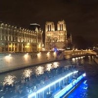 Paris, Banks of the Seine by Tsunami