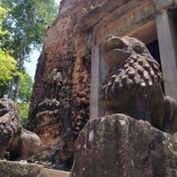 Sambor Prei Kuk by Boj