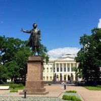 St. Petersburg by Yuri Samozvanov
