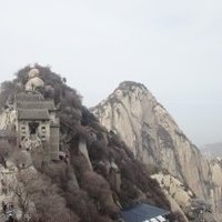 Hua Shan Scenic Area by Zoë Sheng