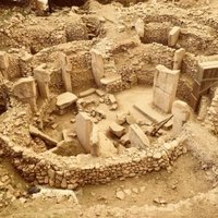 Göbekli Tepe by Stanislaw Warwas