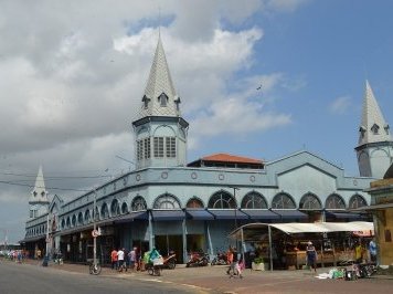 Ver-o-Peso by Michael Novins