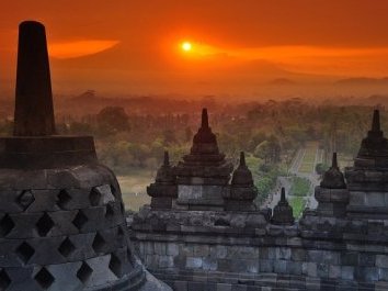 Borobudur by Clyde
