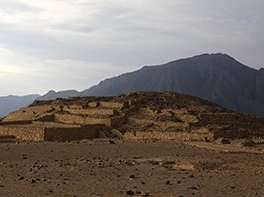 Caral-Supe by Juha Sjoeblom
