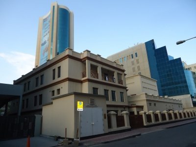 Manama by Jarek Pokrzywnicki