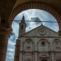 Pienza by Ilya Burlak