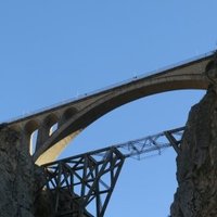 Trans-Iranian Railway by Zoë Sheng