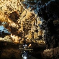 Alisadr Cave by Zoë Sheng