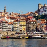 Oporto by Ilya Burlak