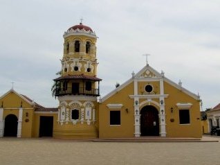 Santa Cruz de Mompox by Ammon Watkins