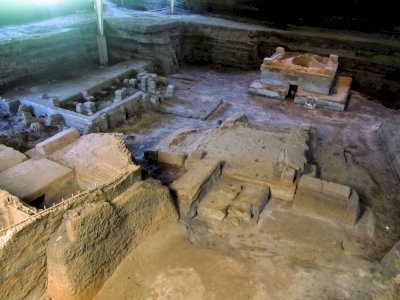 Joya de Ceren by Ammon Watkins