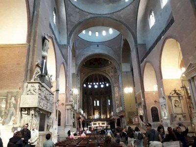 Padua’s fourteenth-century fresco cycles by GabLabCebu